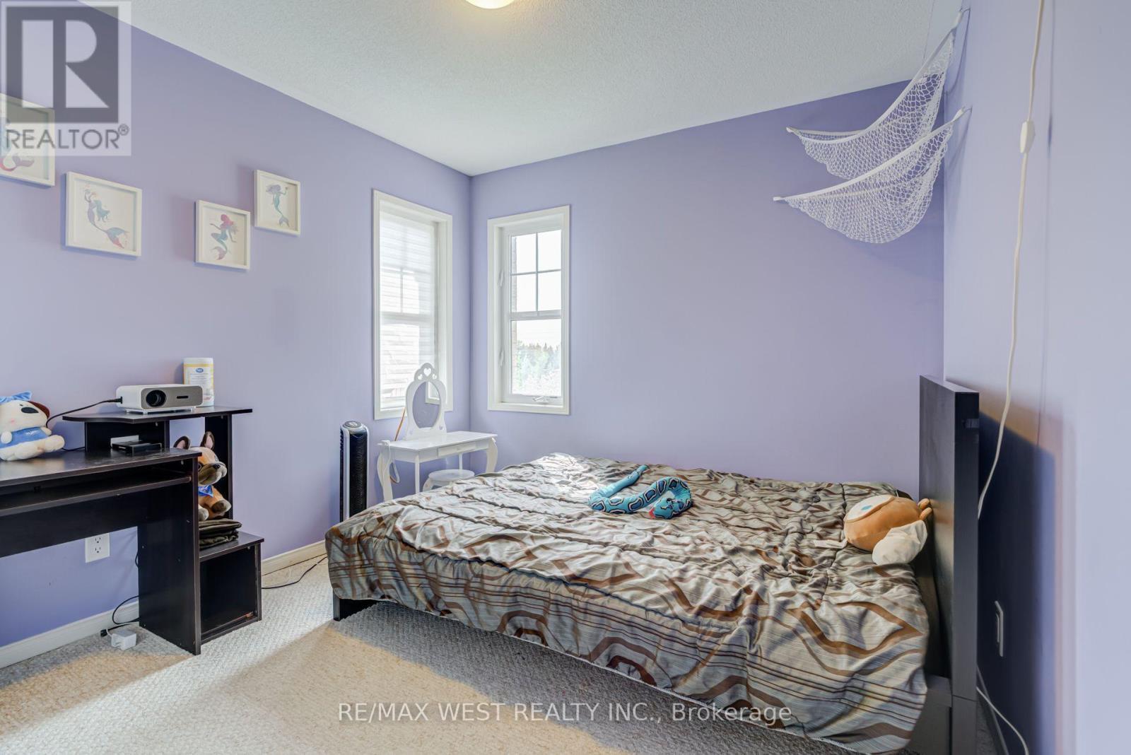 12 Hoard Avenue S, New Tecumseth, ON
