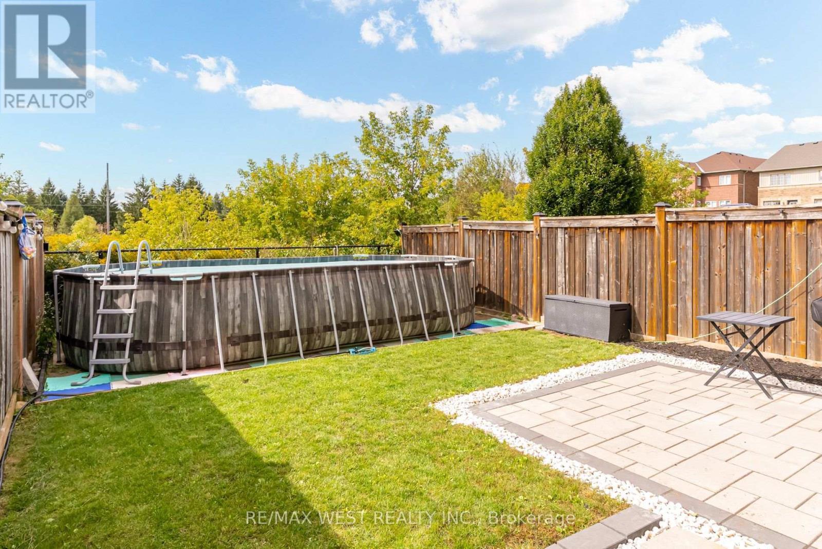 12 Hoard Avenue S, New Tecumseth, ON