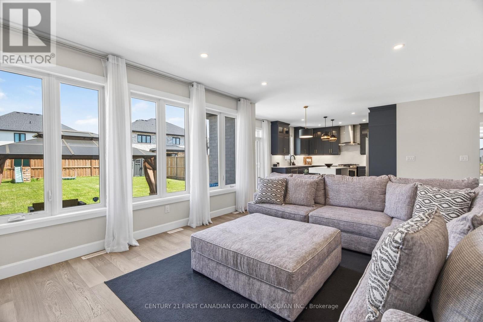 7251 Silver Creek Circle, London South (South V), ON
