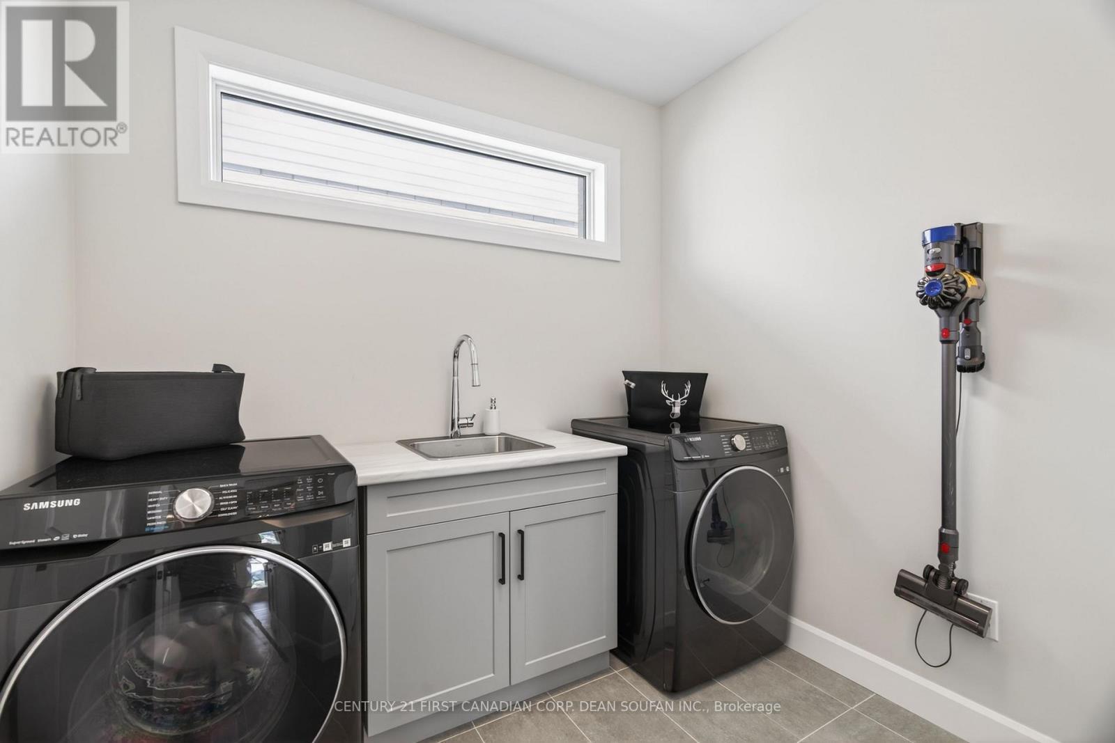 7251 Silver Creek Circle, London South (South V), ON