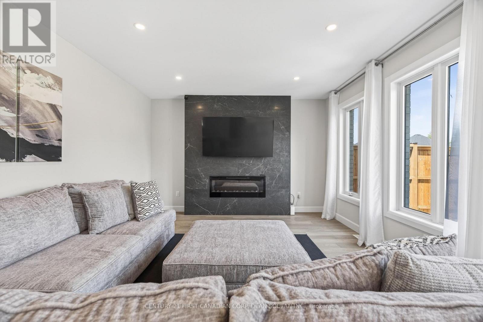 7251 Silver Creek Circle, London South (South V), ON
