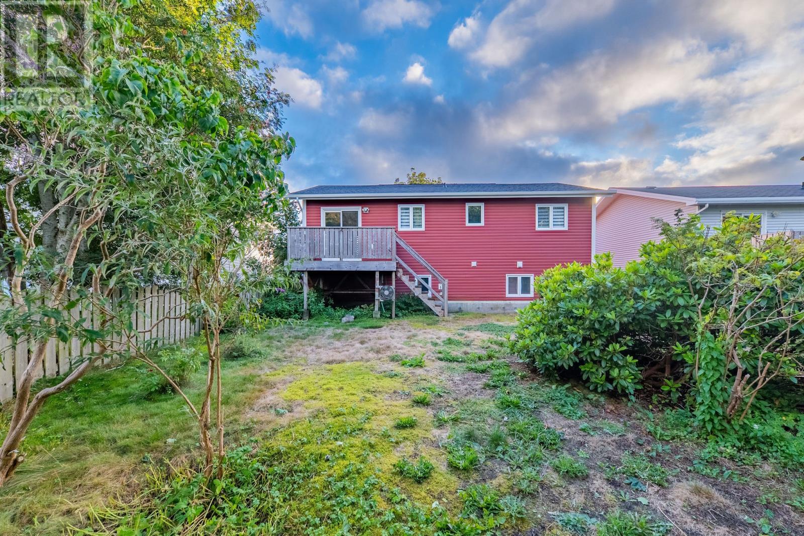 36 Moores Drive, Mount Pearl, NL