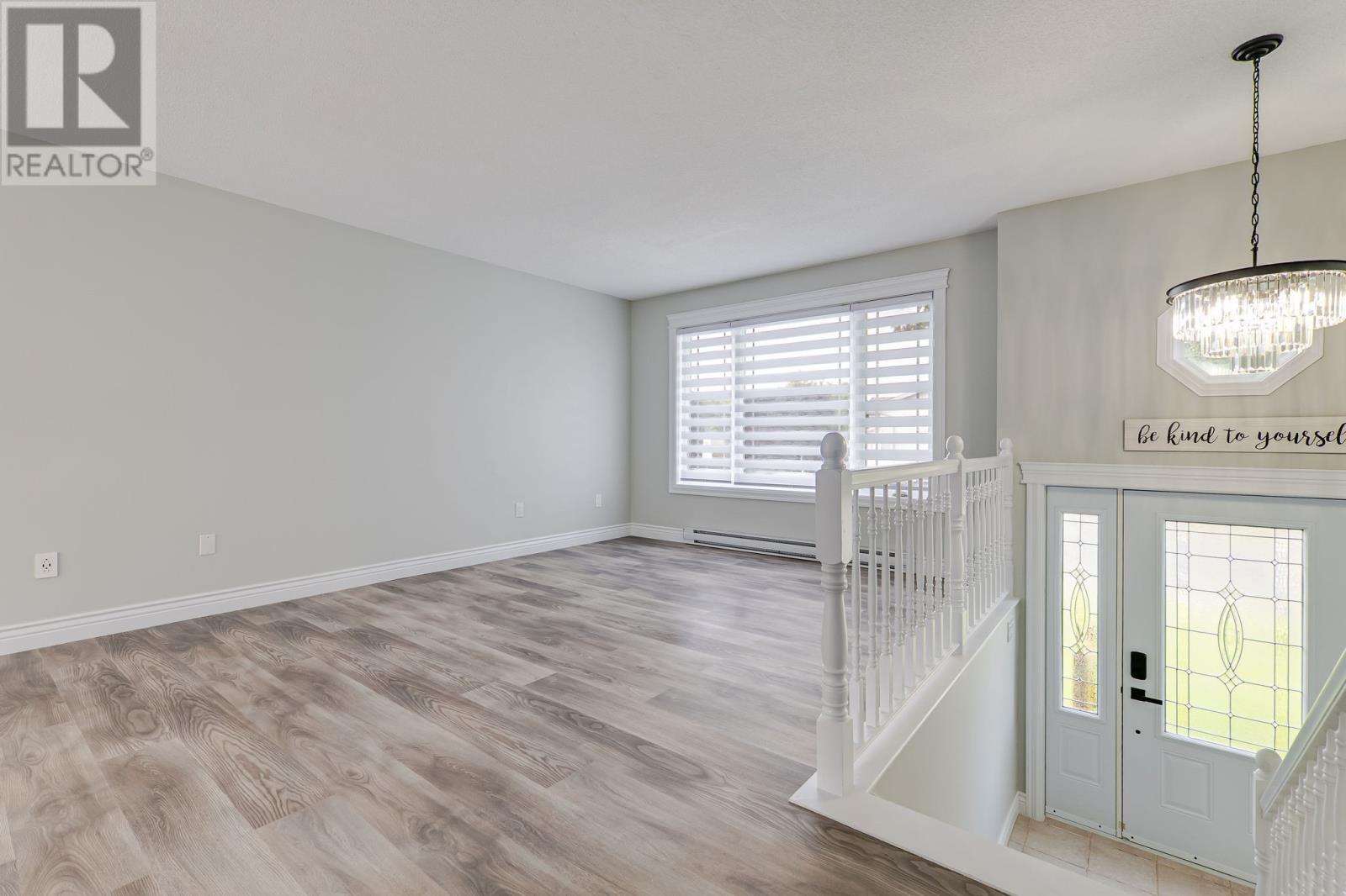 36 Moores Drive, Mount Pearl, NL