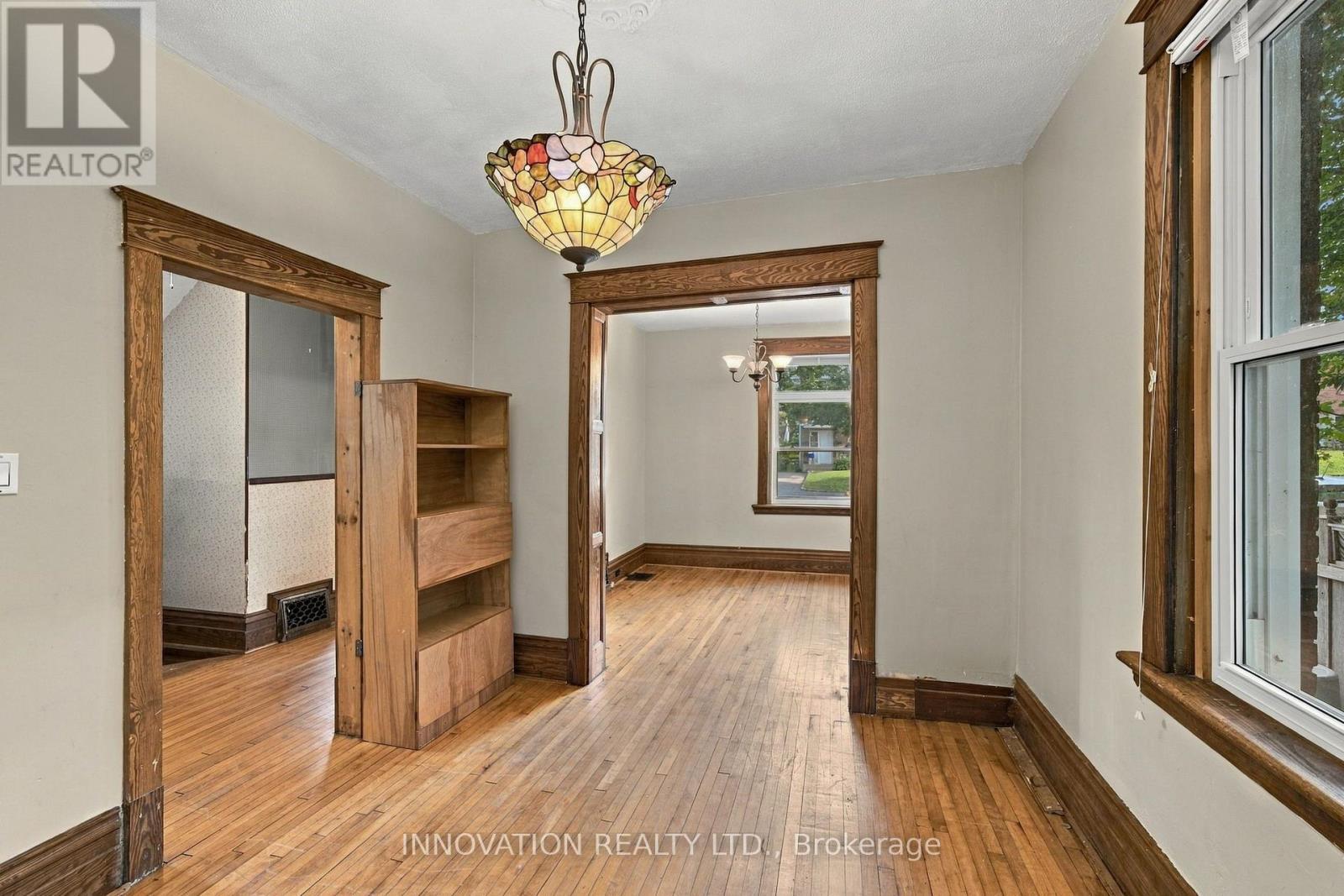204 Compton Avenue, Ottawa, ON