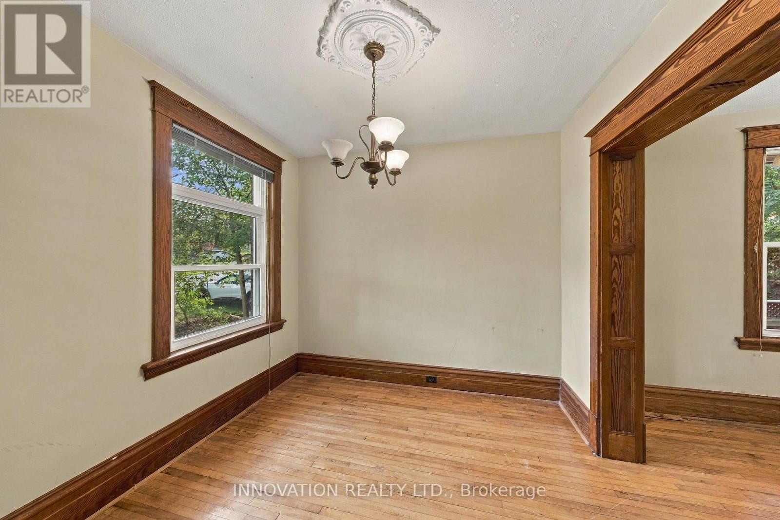 204 Compton Avenue, Ottawa, ON