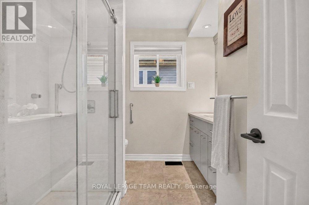 1877 Montereau Avenue, Ottawa, ON