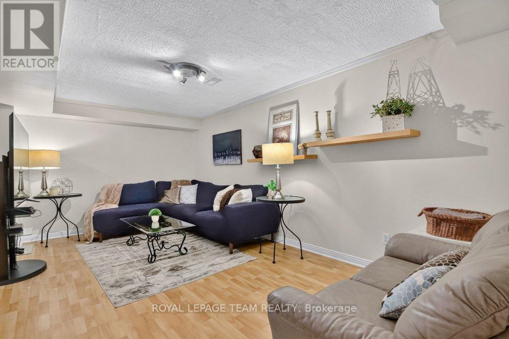 1877 Montereau Avenue, Ottawa, ON