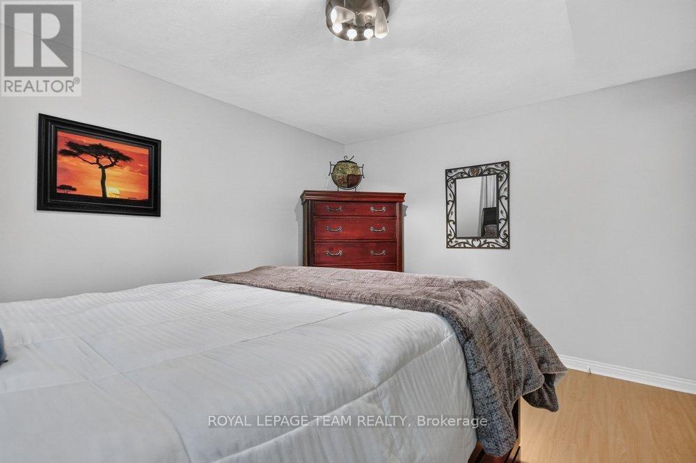 1877 Montereau Avenue, Ottawa, ON