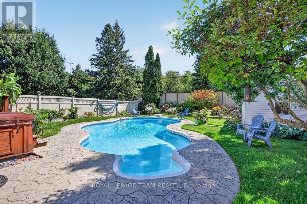 1877 Montereau Avenue, Ottawa, ON