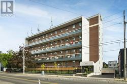 311 - 1071 WOODBINE AVENUE Toronto, ON M4C 4C2