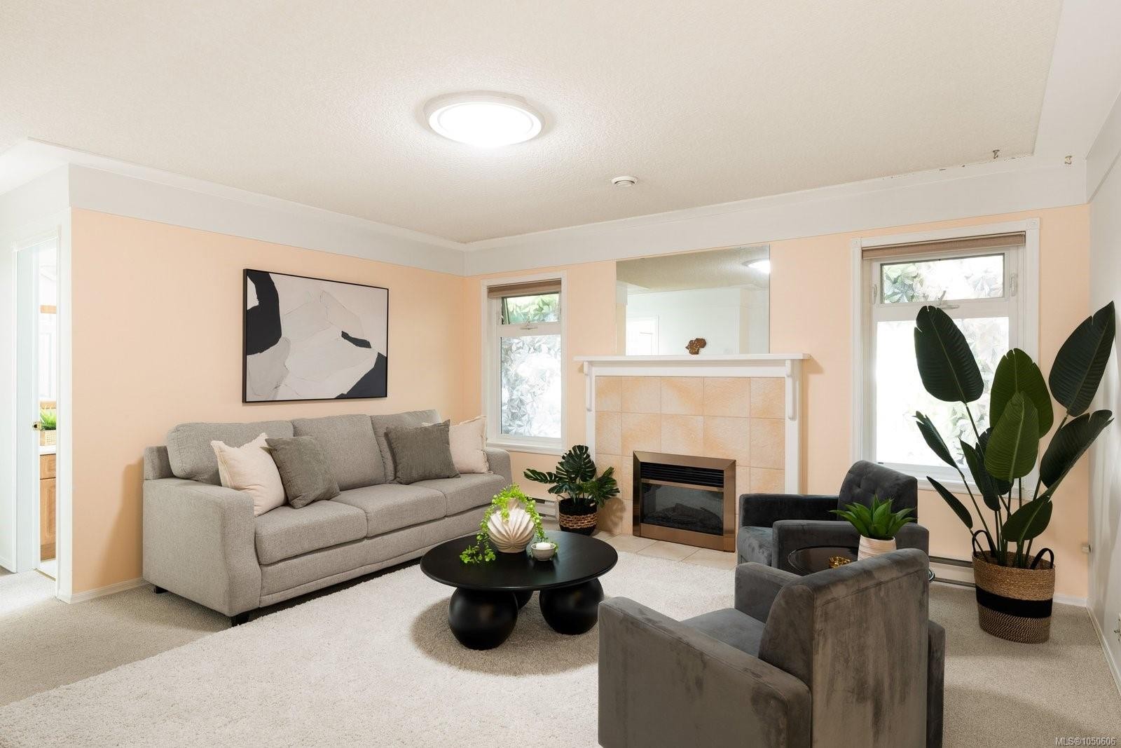 7436 East Saanich Rd, Central Saanich, BC