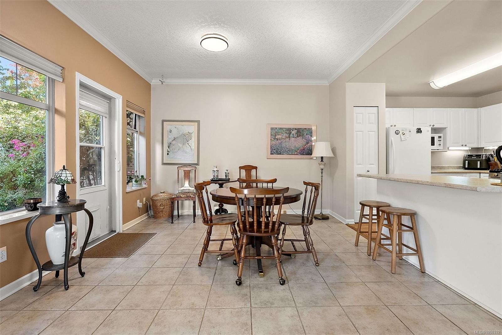 #106-1110 Willow St, Saanich, BC