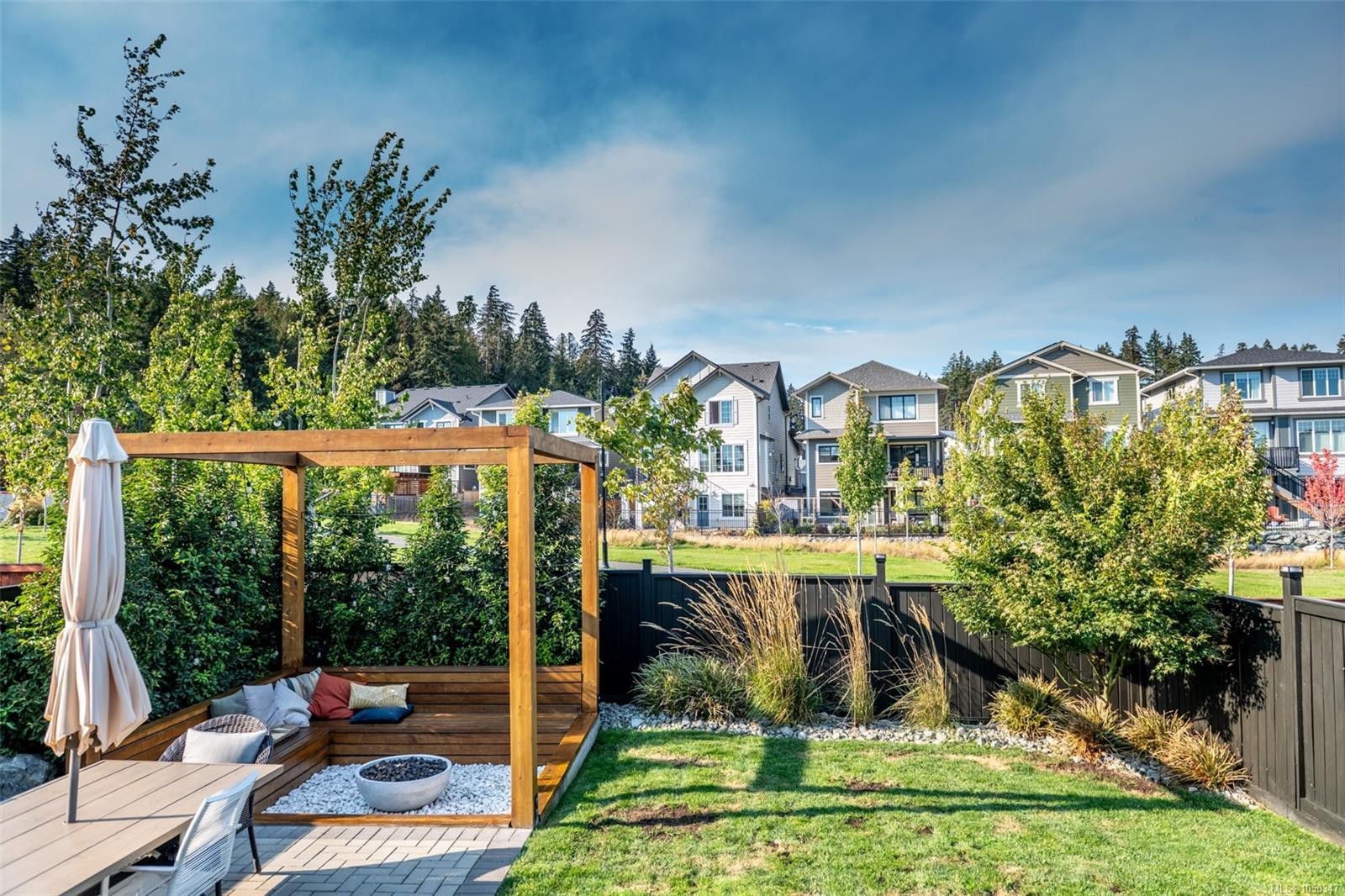 398 Bonaparte St, Colwood, BC