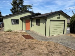 256 Ardenlea Pl View Royal, BC V9B 5P3