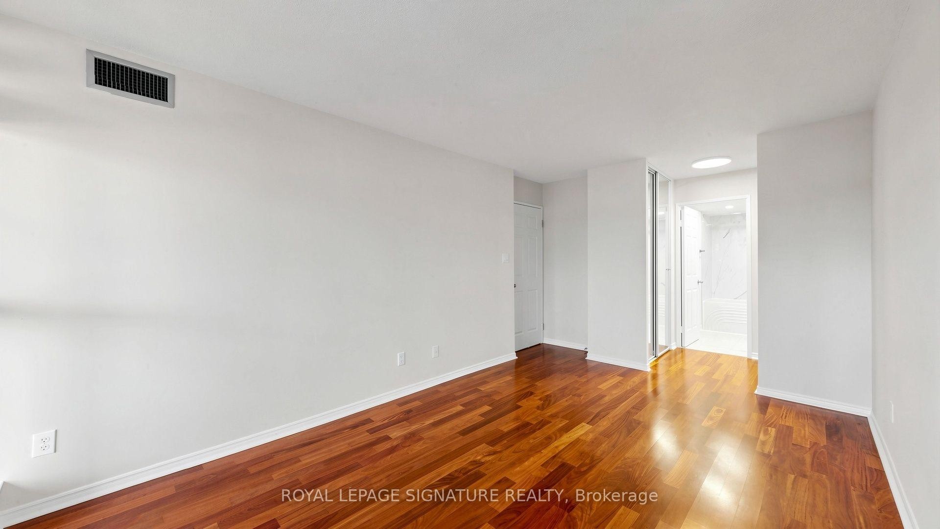411-7 Bishop Avenue, Toronto, ON