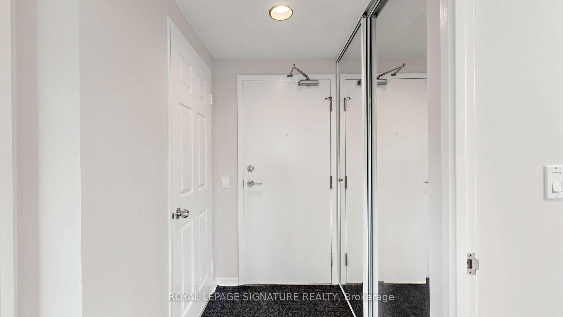 411-7 Bishop Avenue, Toronto, ON
