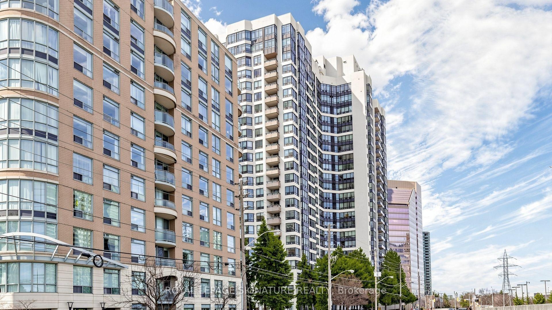 411-7 Bishop Avenue, Toronto, ON