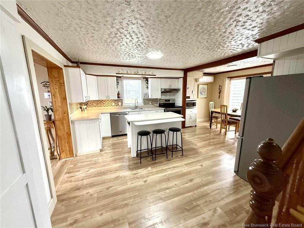 133 Rue Du Bassin, Lamèque, NB
