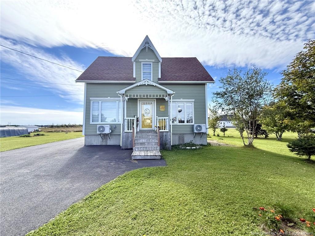 133 Rue Du Bassin, Lamèque, NB