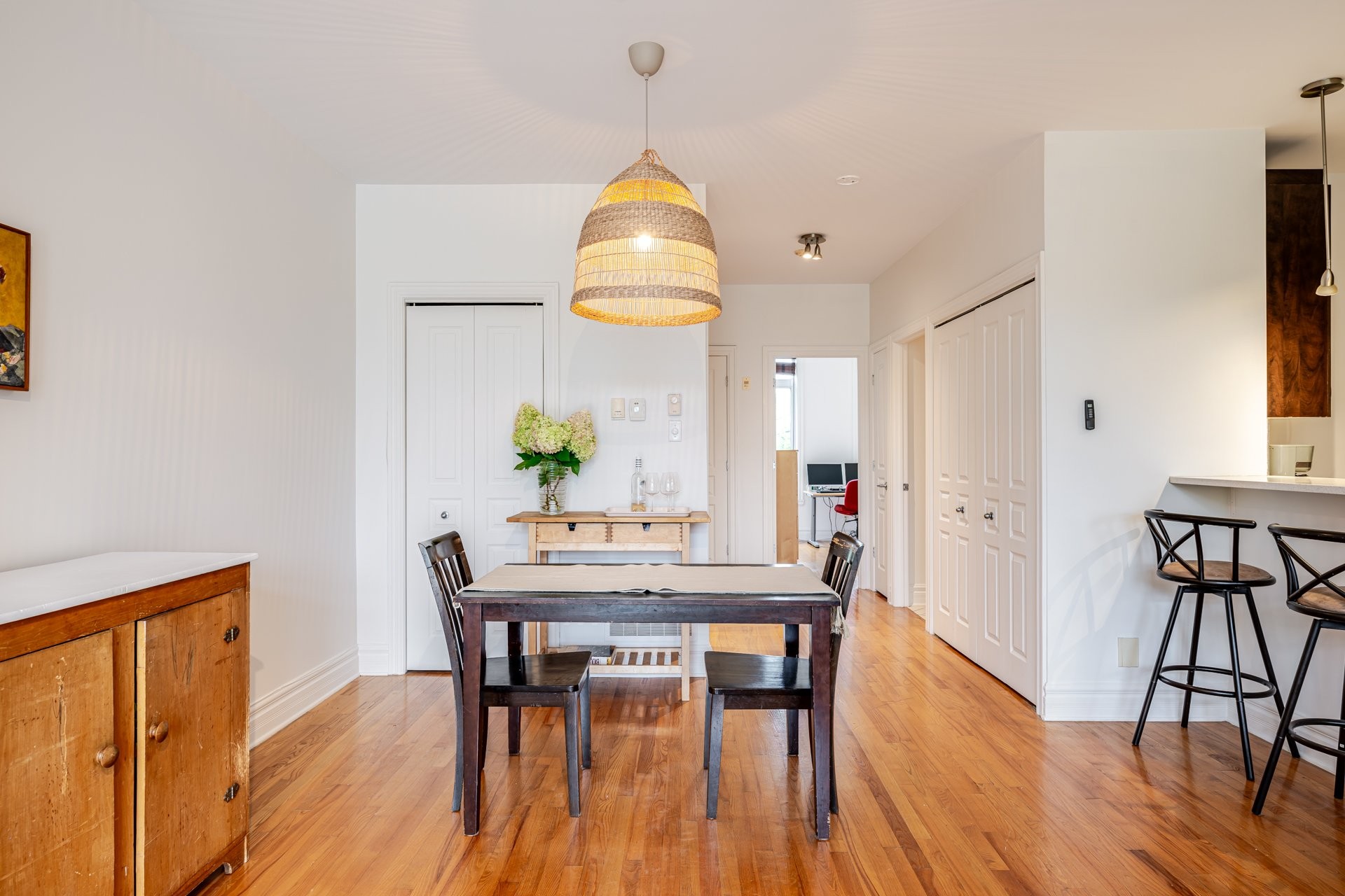 Dining Room - 924 Rue Gilbert-Langevin, Montréal (Le Plateau-Mont-Royal), QC
