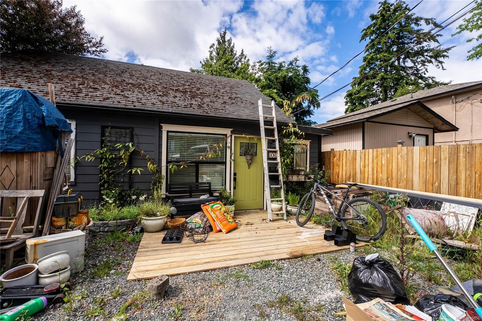 1011 Costin Ave, Langford, BC