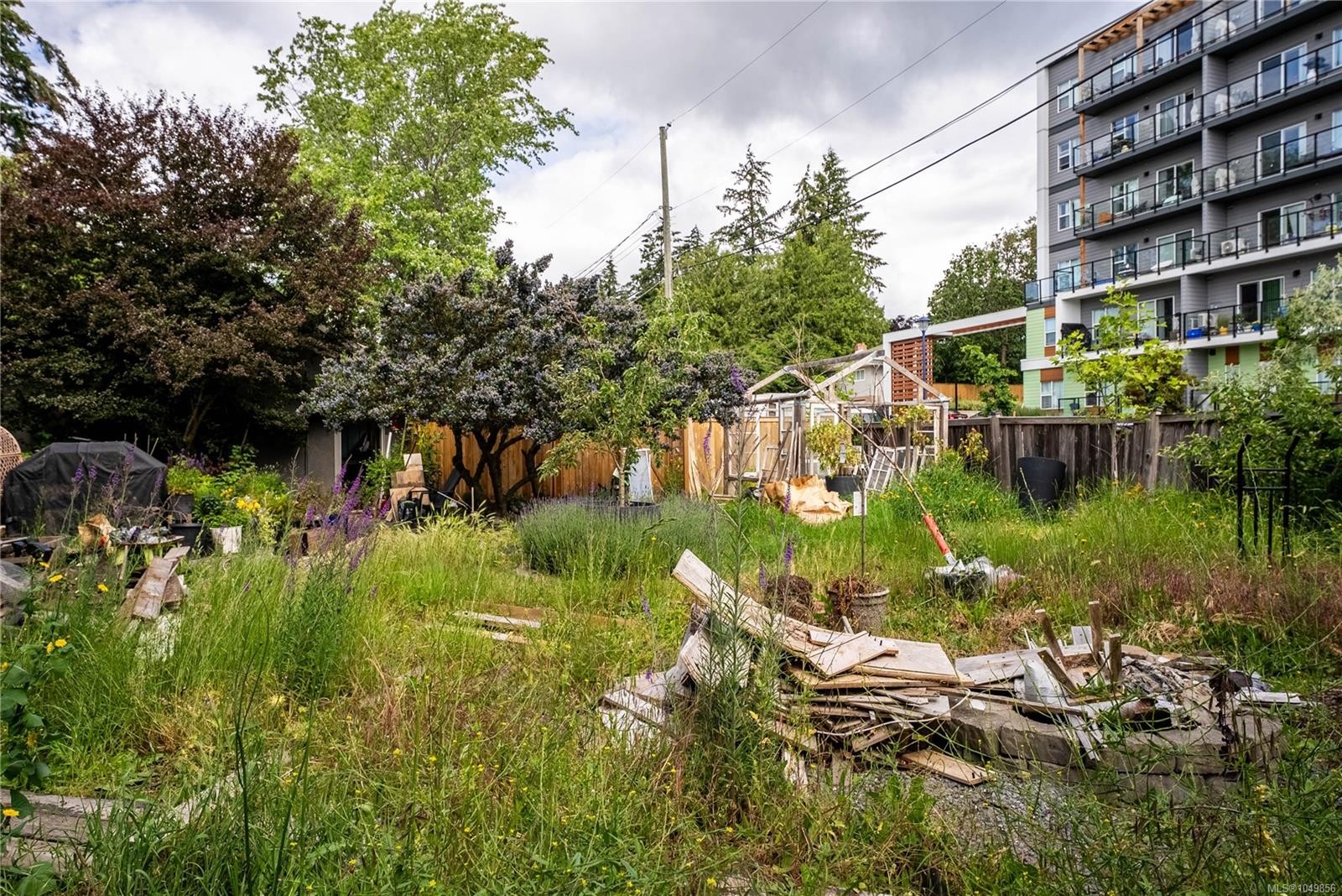 1011 Costin Ave, Langford, BC