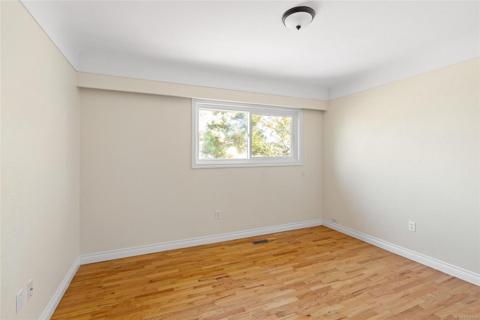 1055 Clarke Rd, Central Saanich, BC