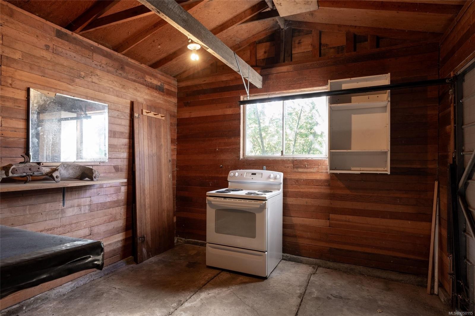 1055 Clarke Rd, Central Saanich, BC