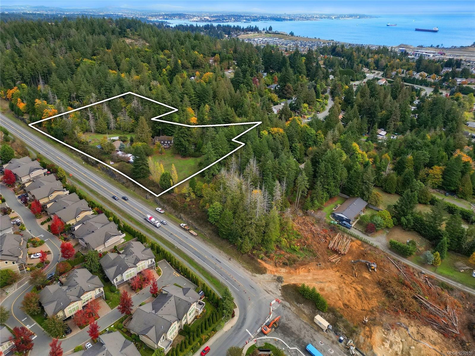 567 Windthrop Rd, Colwood, BC