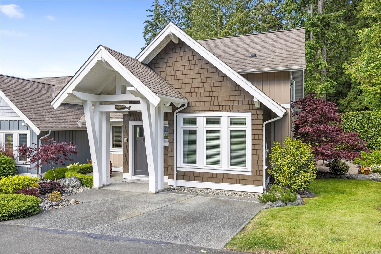 #62-5251 Island Hwy West, Qualicum Beach, BC