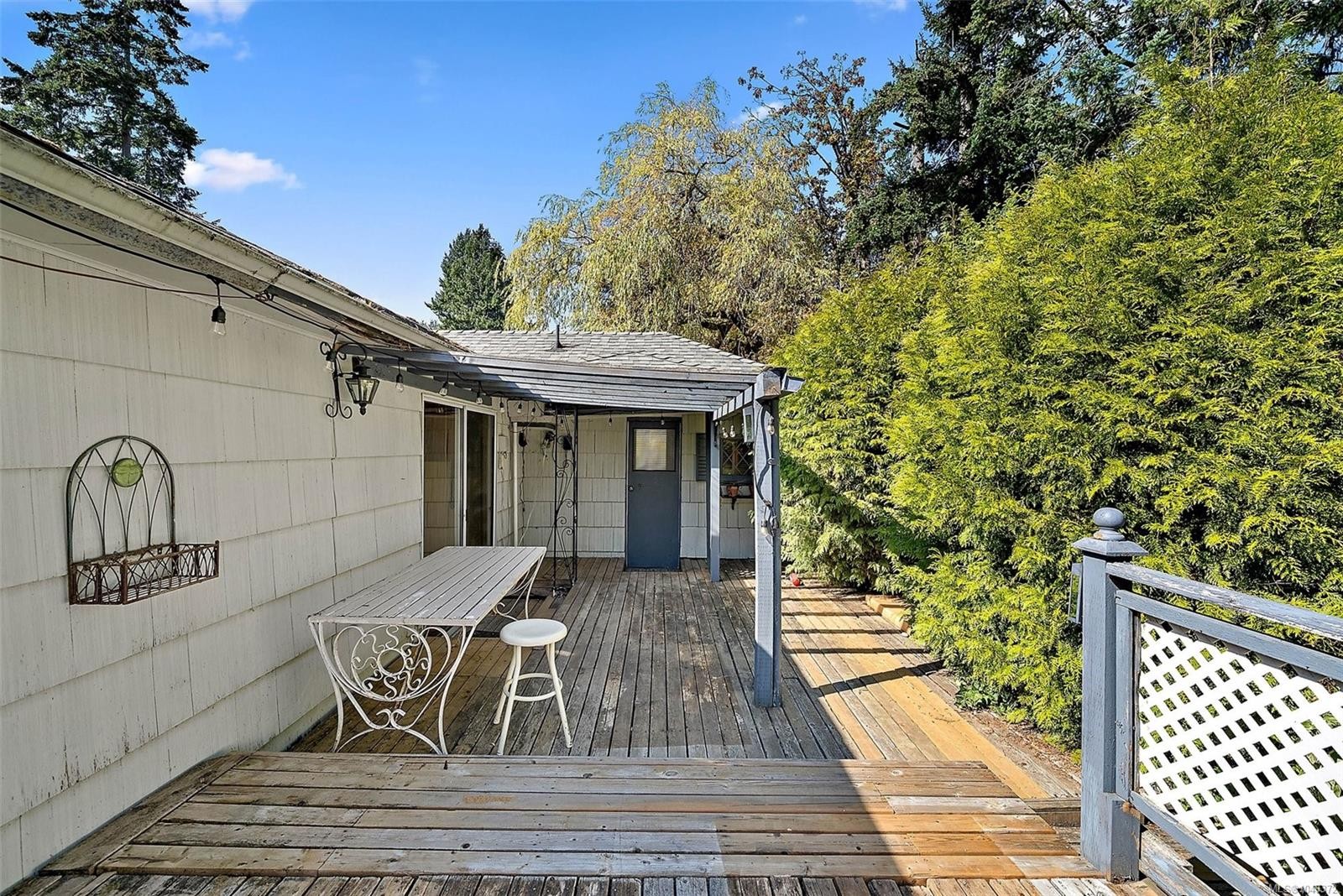 675 Kilmalu Rd, Mill Bay, BC