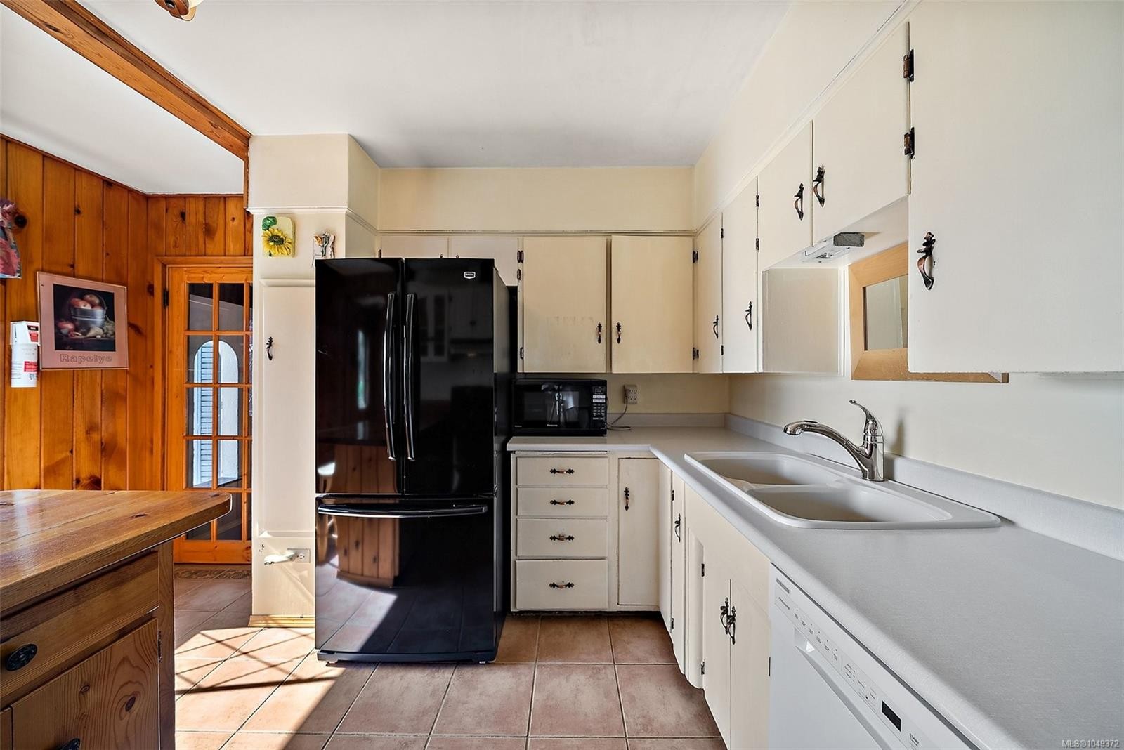 675 Kilmalu Rd, Mill Bay, BC