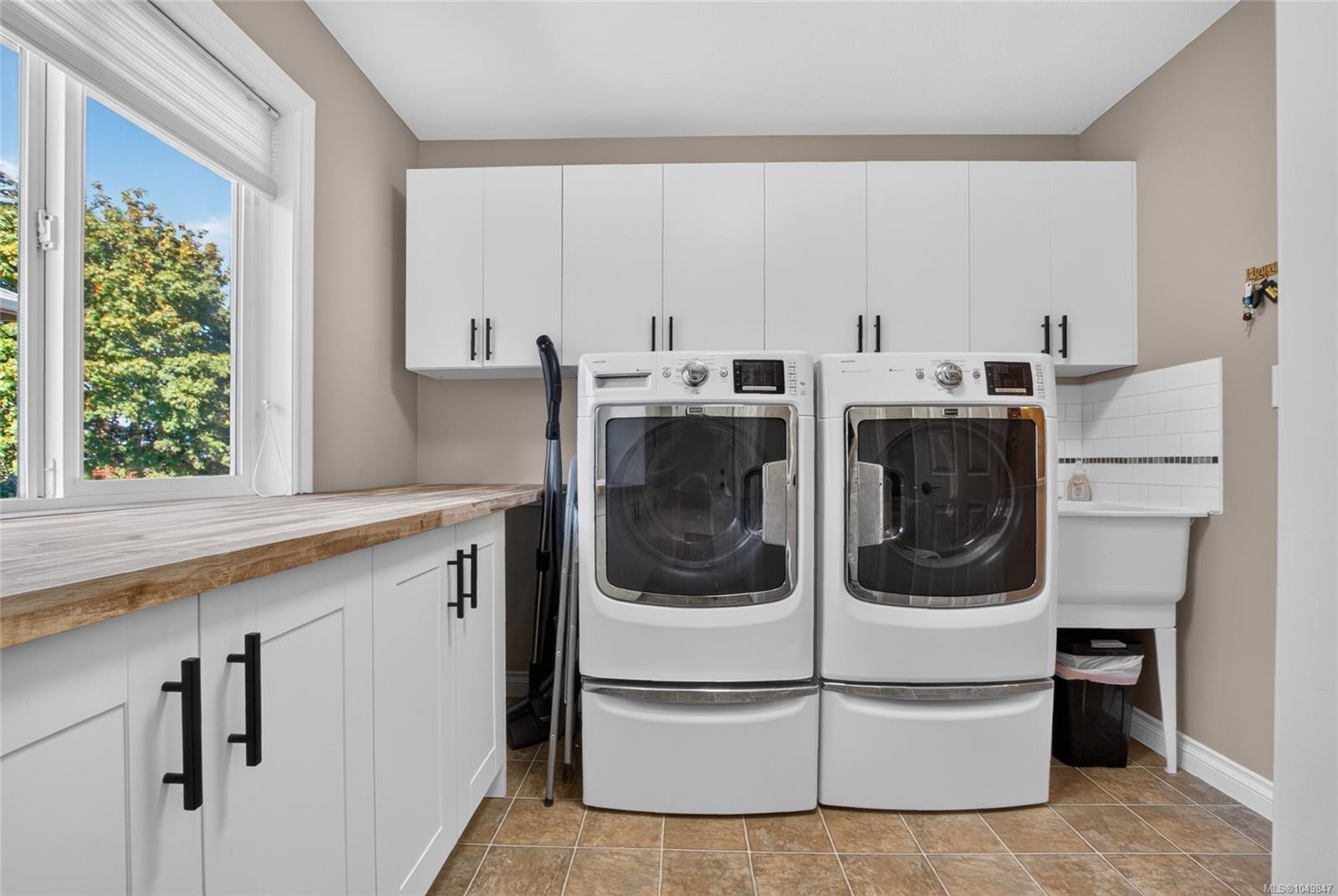 4675 Davenport Rd, Cowichan Bay, BC