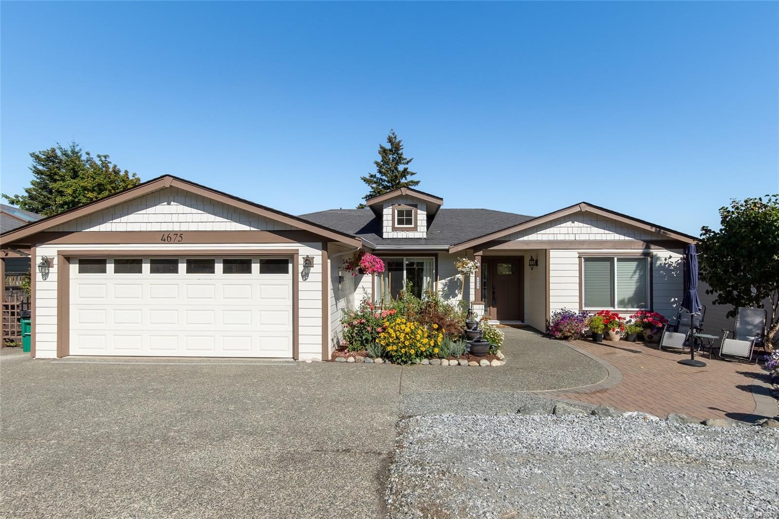4675 Davenport Rd, Cowichan Bay, BC