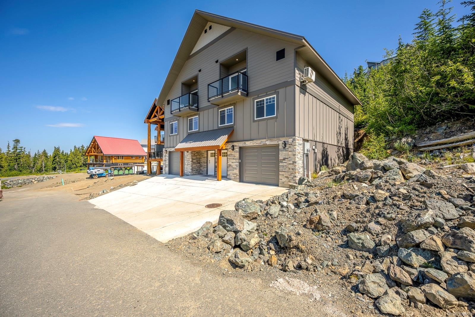 #A-1328 Nordic Dr, Courtenay, BC