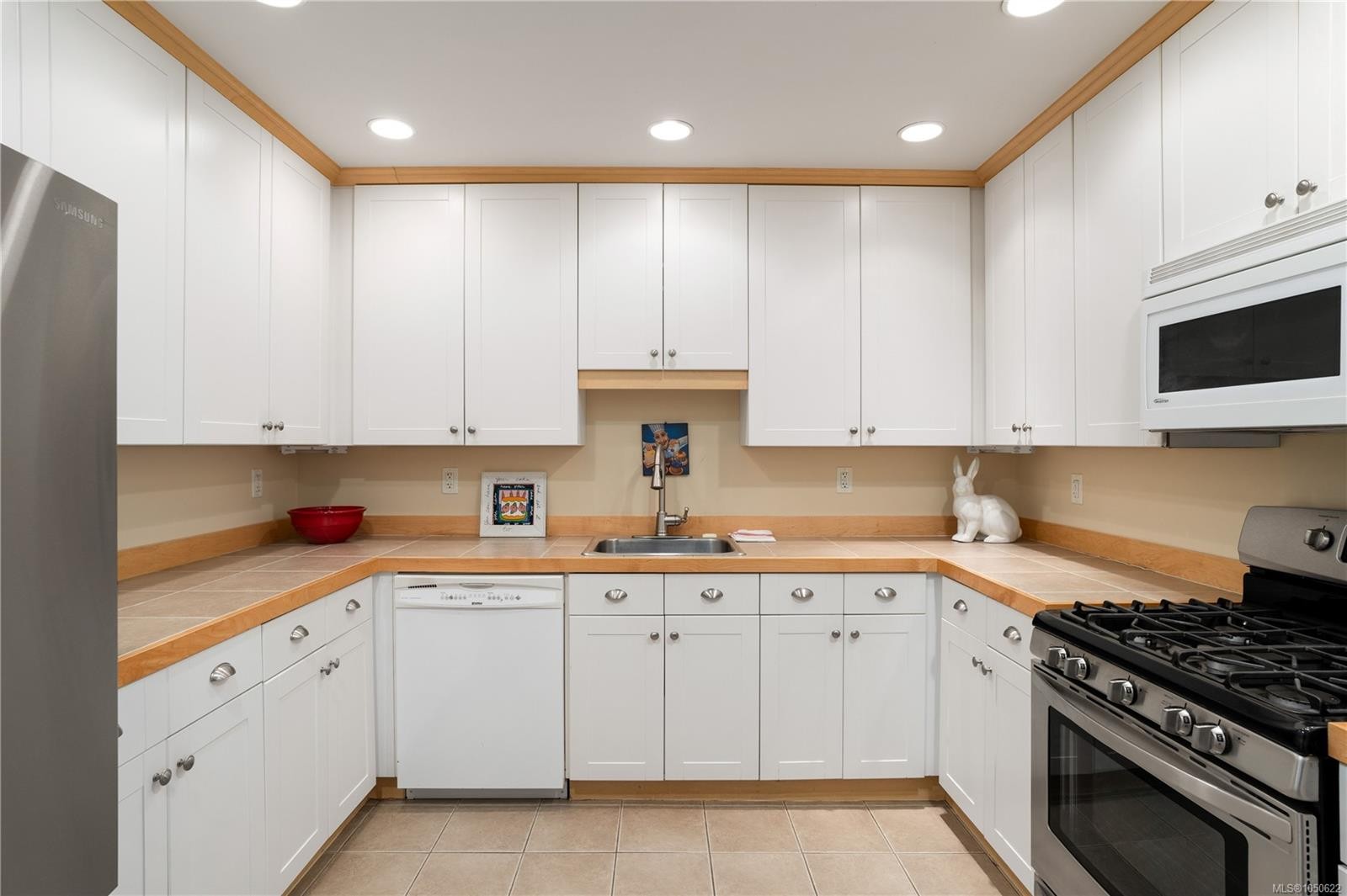 1030 St. Charles St, Victoria, BC
