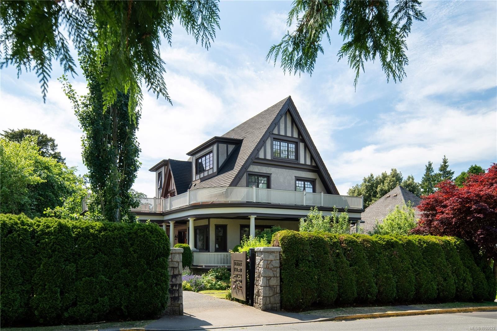 1030 St. Charles St, Victoria, BC