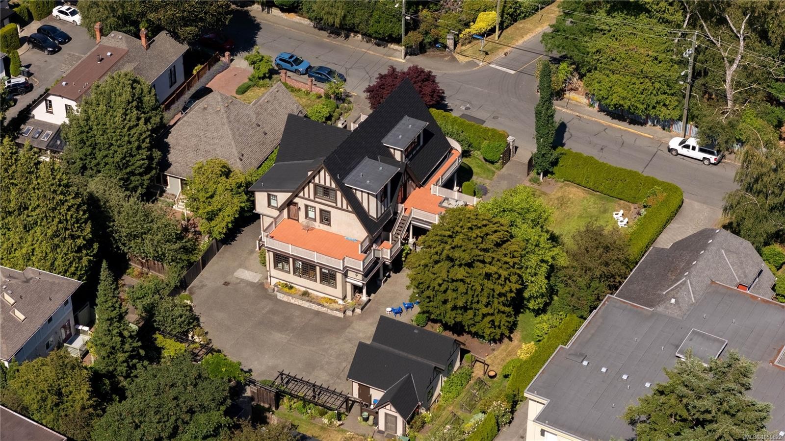 1030 St. Charles St, Victoria, BC