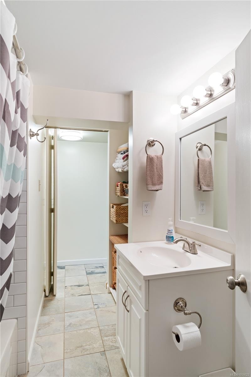 1030 St. Charles St, Victoria, BC