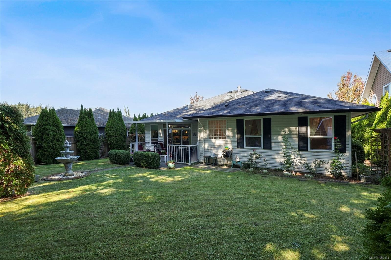 2561 Hebrides Cres, Courtenay, BC