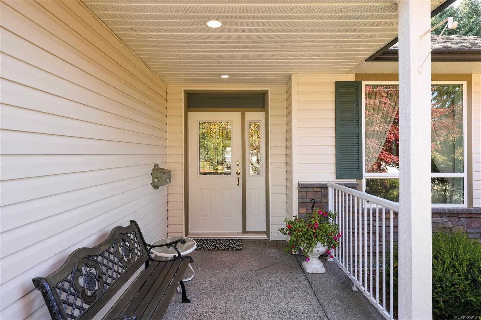 2561 Hebrides Cres, Courtenay, BC