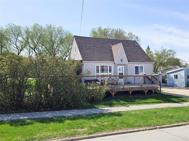 82 Bourgeois Ave, St Malo, MB
