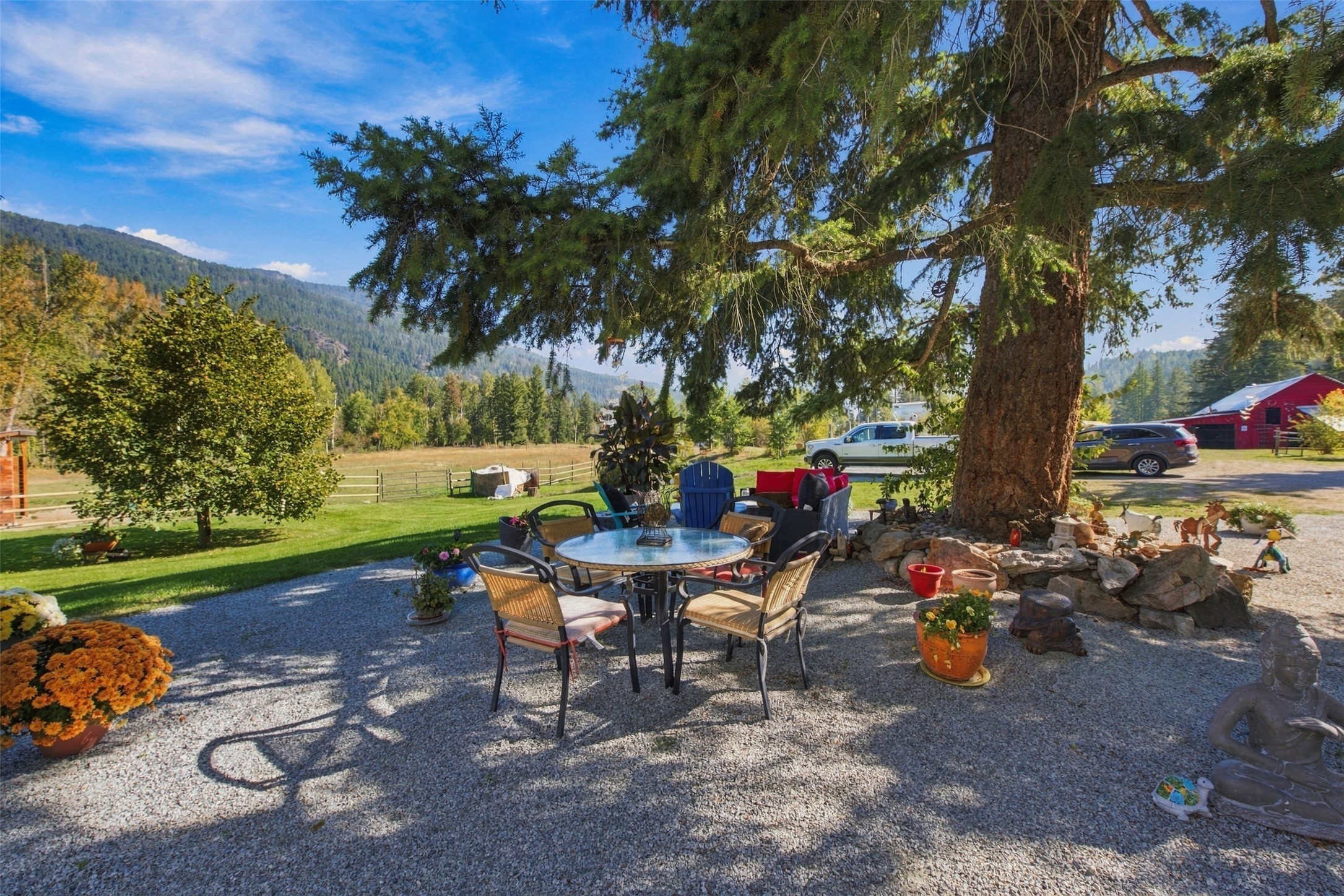 1385 6 Highway, Cherryville, BC