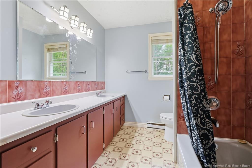 18 Concorde Dr, Lincoln, NB