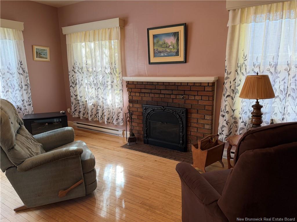 25 Park St, Edmundston, NB