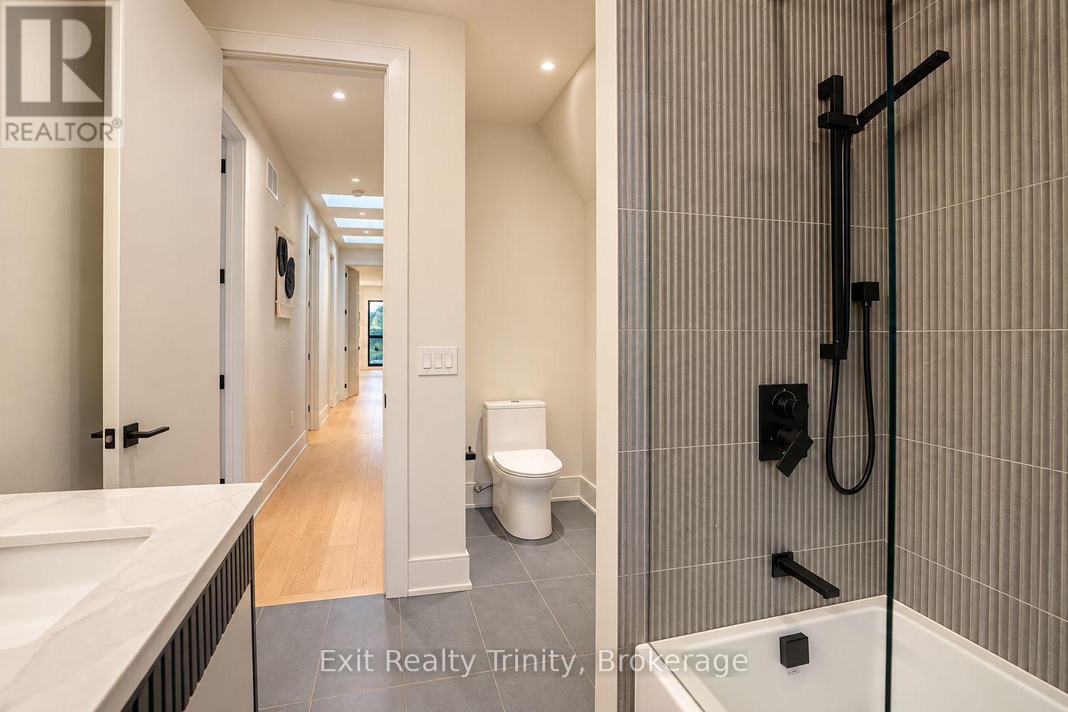 152 Sheldon Avenue, Toronto, ON