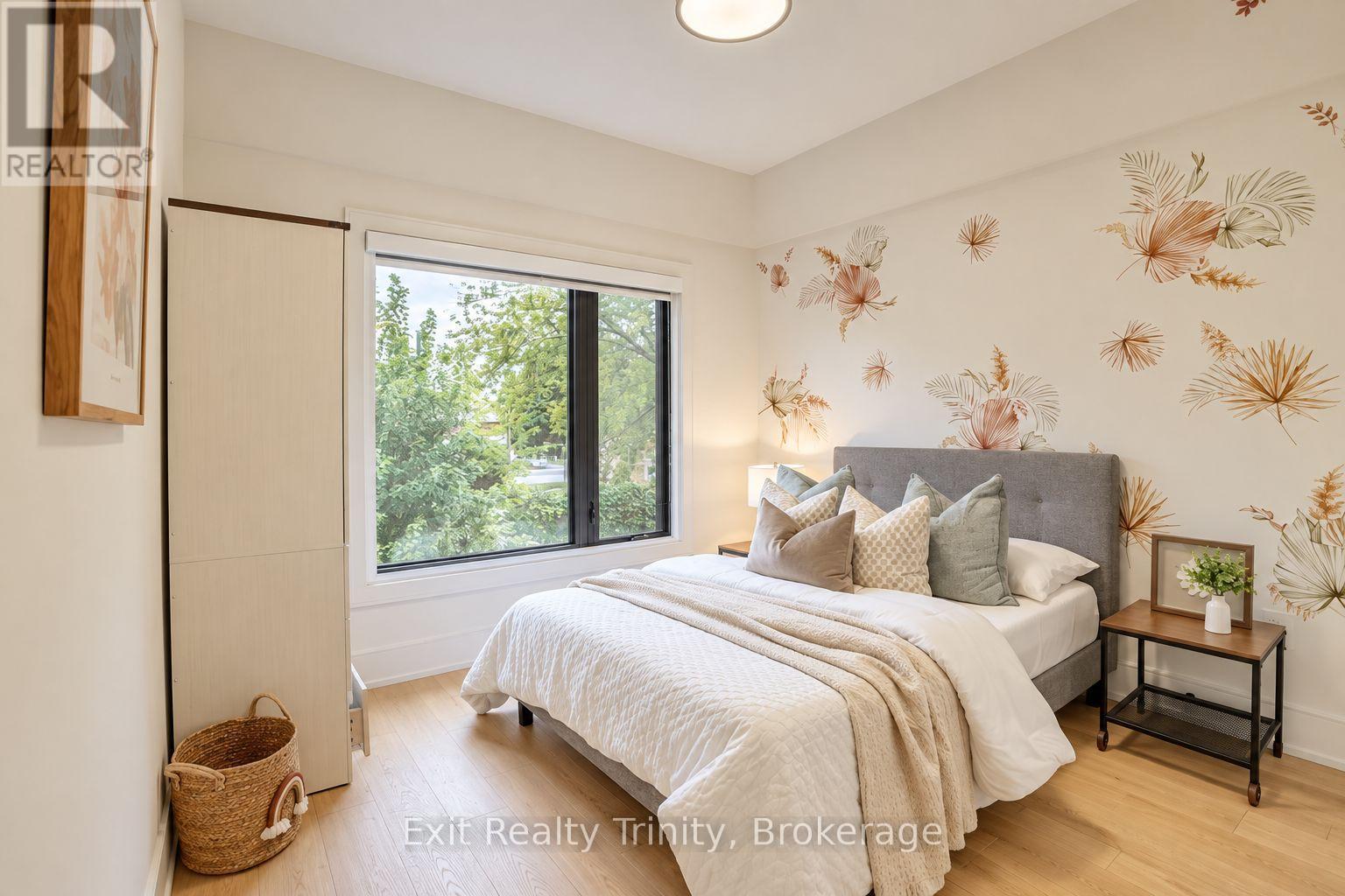 152 Sheldon Avenue, Toronto, ON