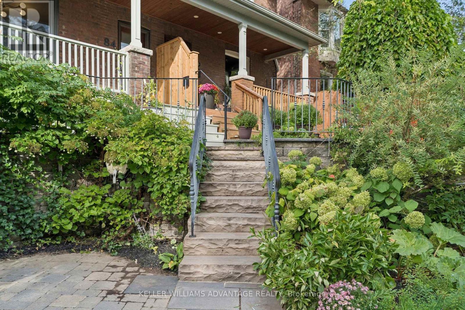 84 Kingsmount Park Road, Toronto, ON