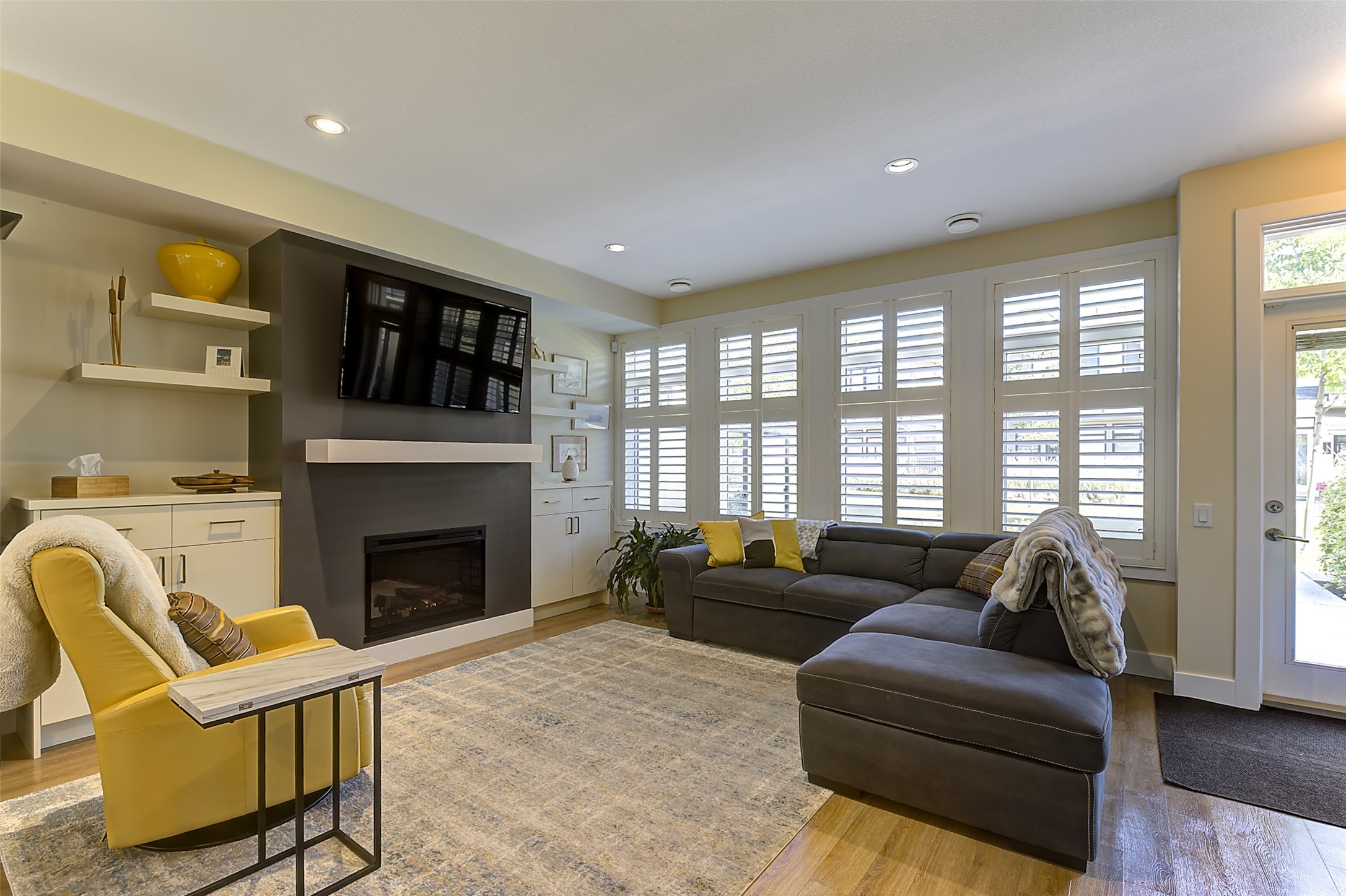 25-1102 Cameron Avenue, Kelowna, BC
