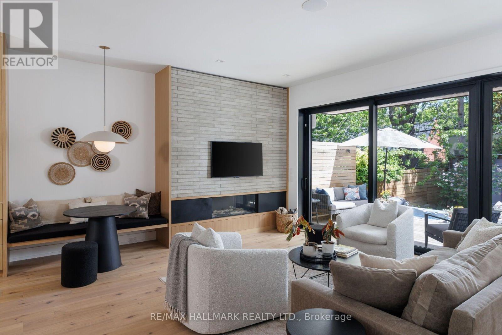 41 Fallingbrook Road, Toronto, ON